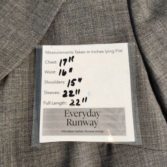 Ann Taylor Wool Blend Blazer Gray Size 2P Stretch Button Front Career Jacket - Picture 8 of 8